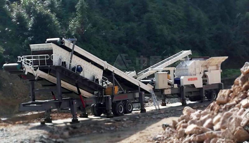大型移動站石料生產(chǎn)線現(xiàn)場2