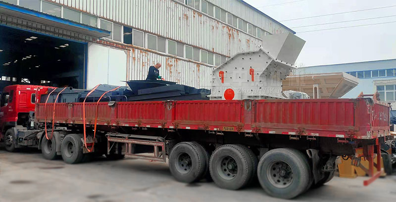 高效細碎機發往江蘇泰興石料廠