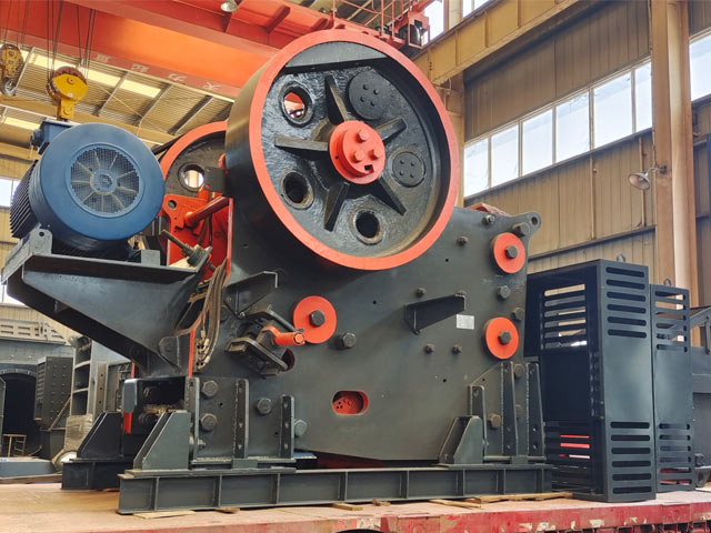 再掀砂石狂潮！中意JC110顎式破碎機裝載發貨