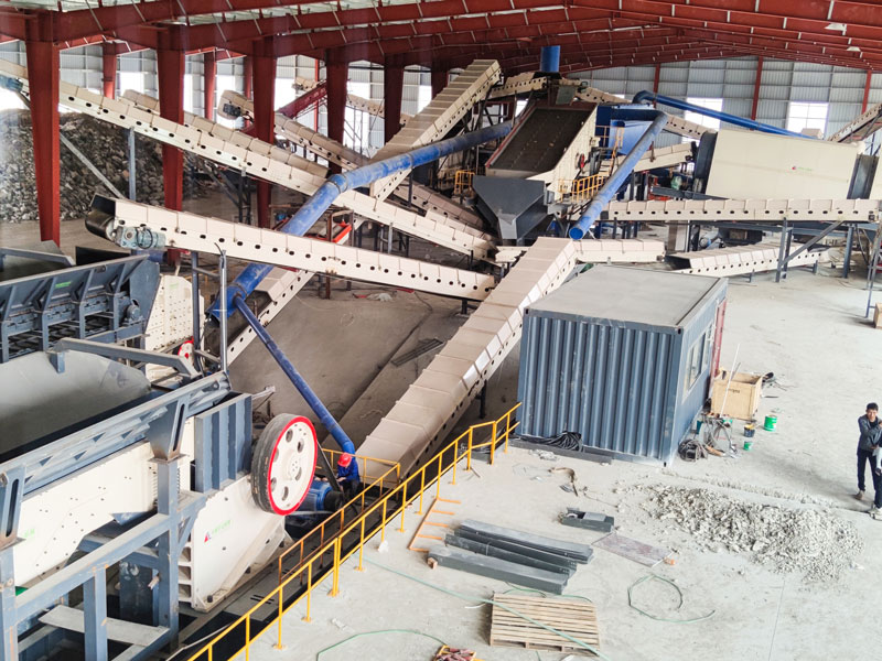 浙江溫州龍灣區建筑裝修垃圾處理生產線現場