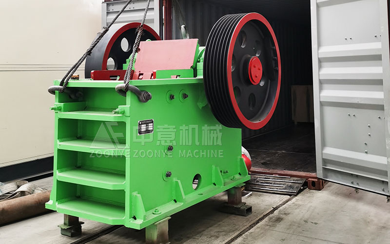 顎式破碎機(jī).jpg 顎式破碎機(jī).jpg