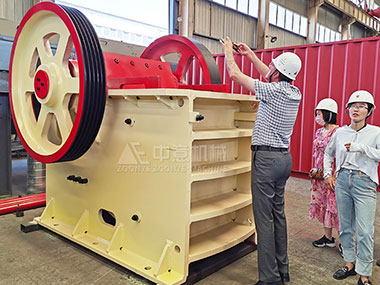 月產2萬噸風化石碎沙機價位