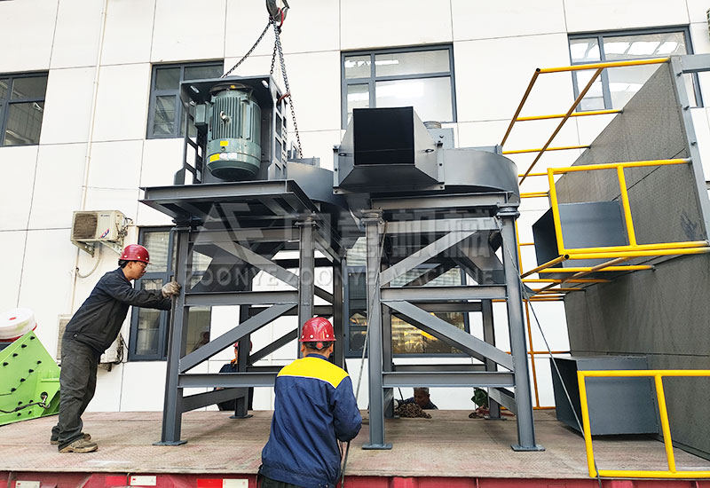 兩臺負(fù)壓風(fēng)選機(jī).jpg 兩臺負(fù)壓風(fēng)選機(jī).jpg