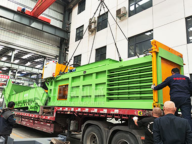 直擊中意機(jī)械發(fā)貨現(xiàn)場：打包機(jī)與鏈板輸送機(jī)齊發(fā)，共赴環(huán)保使命