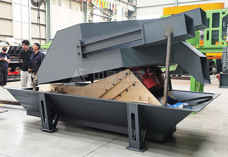 振動給料機(jī)+料斗.jpg 振動給料機(jī)+料斗