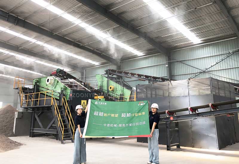 技術(shù)工程師現(xiàn)場合影留念 技術(shù)工程師現(xiàn)場合影留念