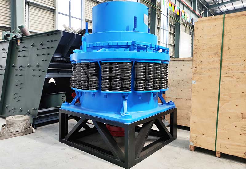 彈簧圓錐破碎機.jpg 彈簧圓錐破碎機