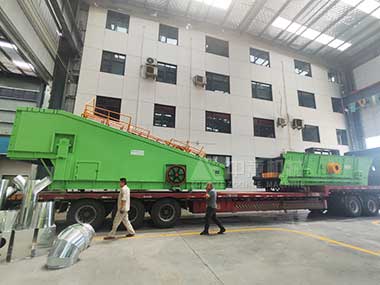 風(fēng)雨無阻，使命必達(dá)｜中意機(jī)械雨中奮戰(zhàn)，裝修垃圾篩分設(shè)備奔赴全國